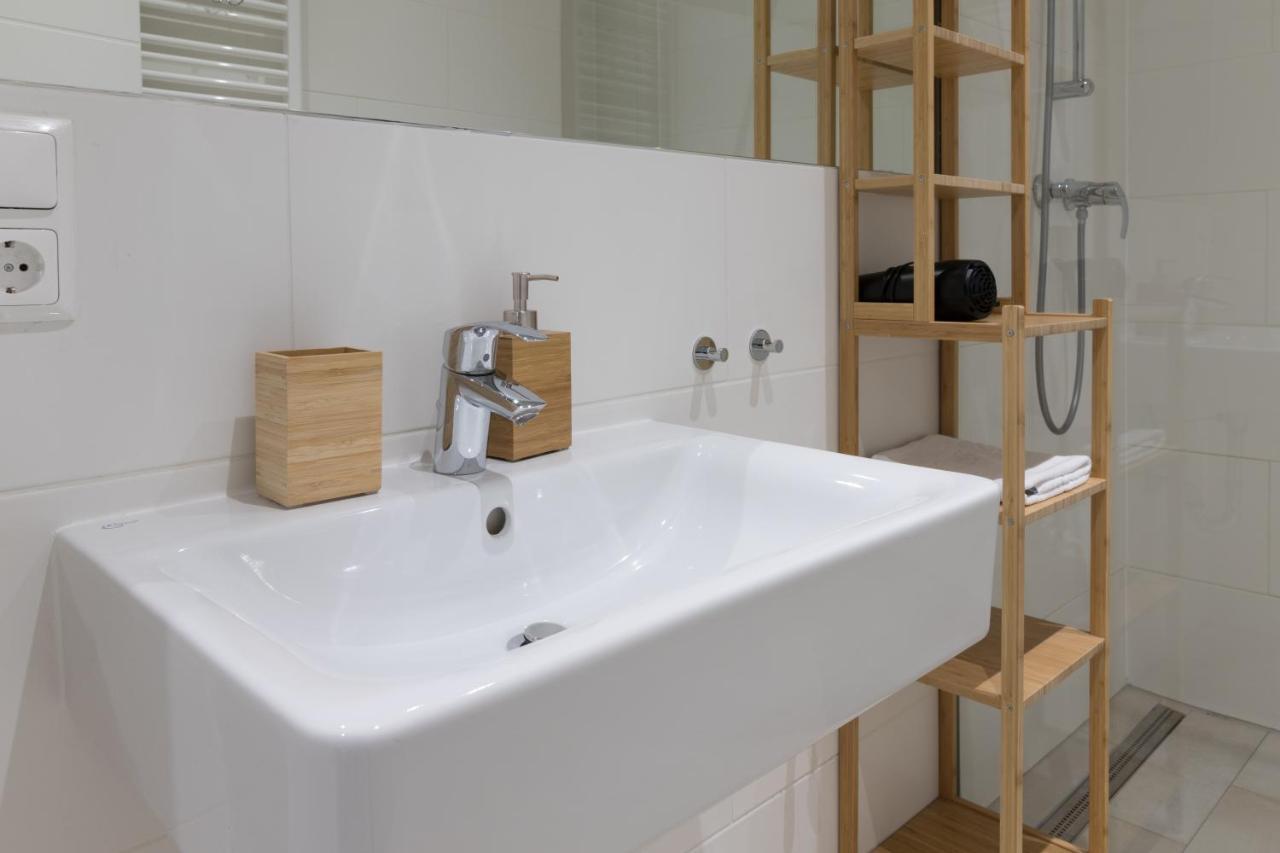 Yeshello Belvedere Apartment Vienna Esterno foto